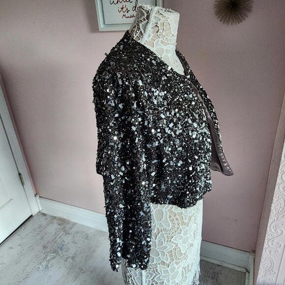 Lafayette 148 New York Jackets & Blazers - LKNW  sequin Lafayette 148 jacket short eyelet closure unique taupe gray 16 JJ10